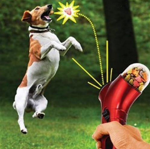 Interactive Dog Snack Launcher – Pet Catapult Feeder Toy for Fun Training & Treat Time